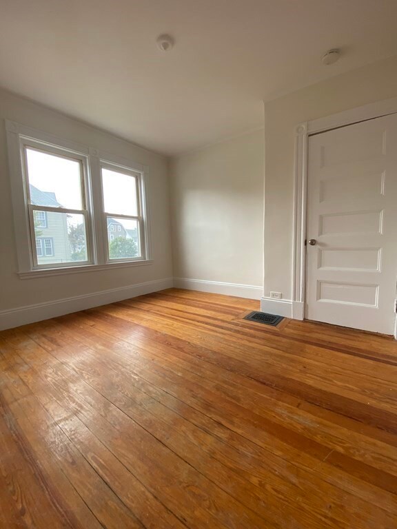 297 Winthrop St unit 1, Winthrop, MA 02152 - photo 6