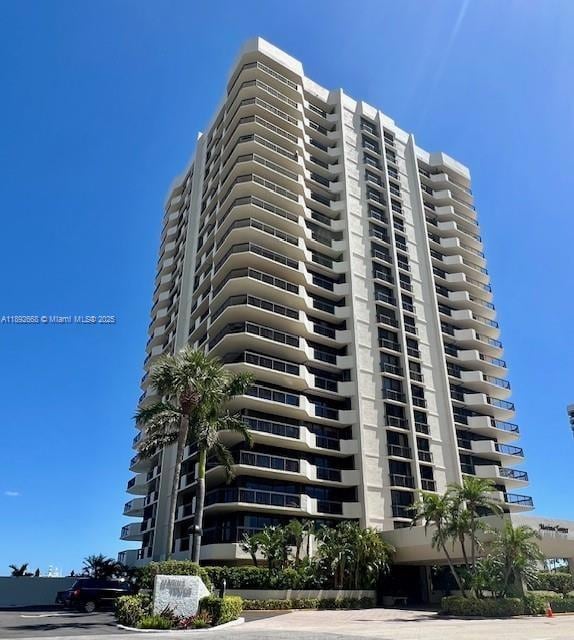 Marina Tower unit 3380, North Palm Beach, FL 33408 - photo 2