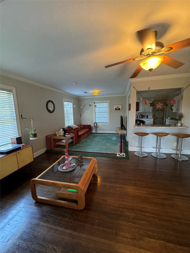 1902 Tabor St, Houston, TX 77009 - photo 6