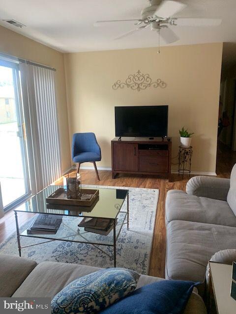 2012 Ravens Row unit 2012, Marlton, NJ 08053 - photo 6