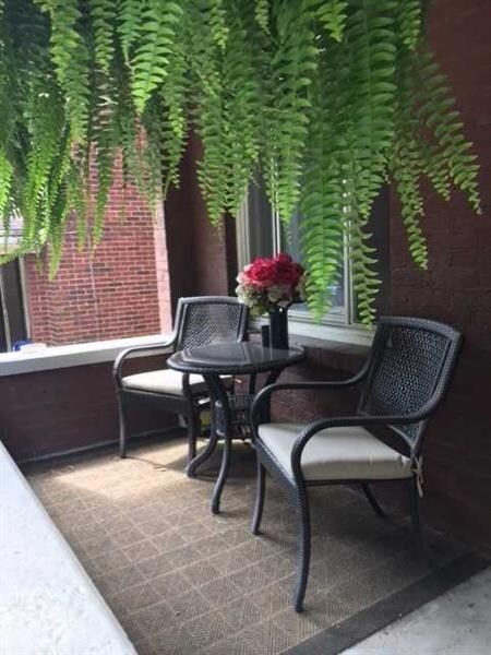 COZY FRONT PORCH TO ENJOY YOUR MORNING COFFEE! AND