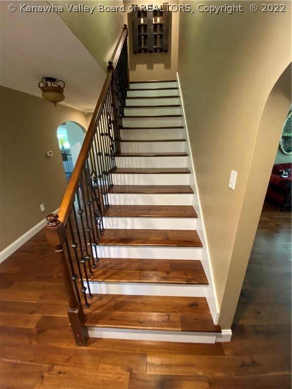 Welcoming foyer and stairway