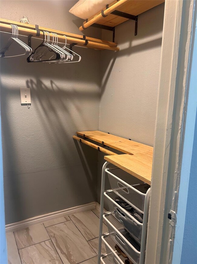 1840 Burton Dr unit 103, Austin, TX 78741 - photo 3