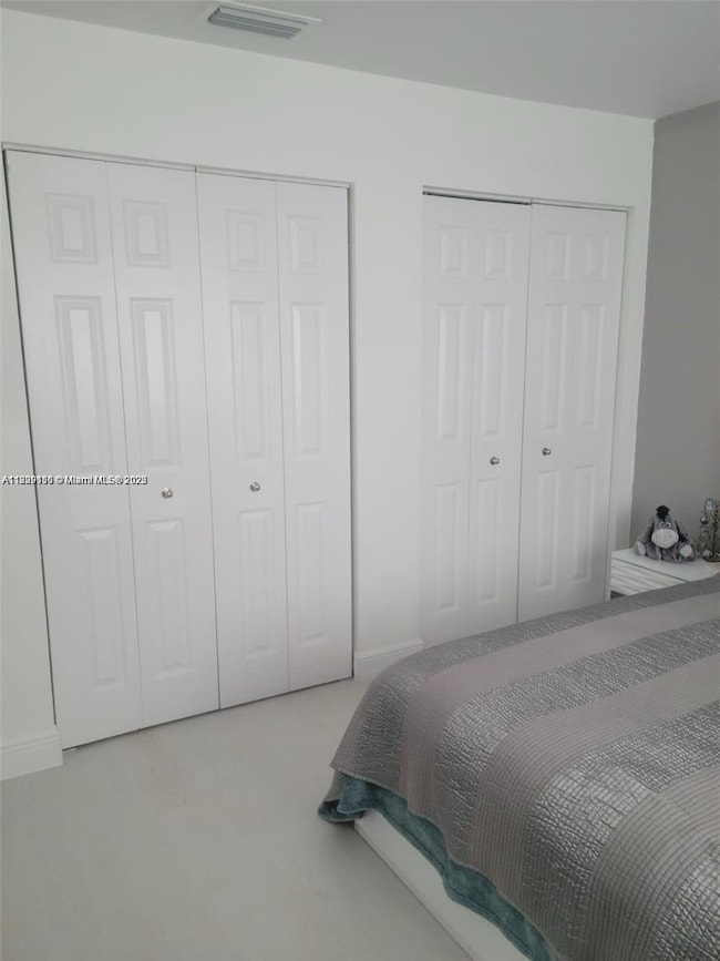 Built in closet's