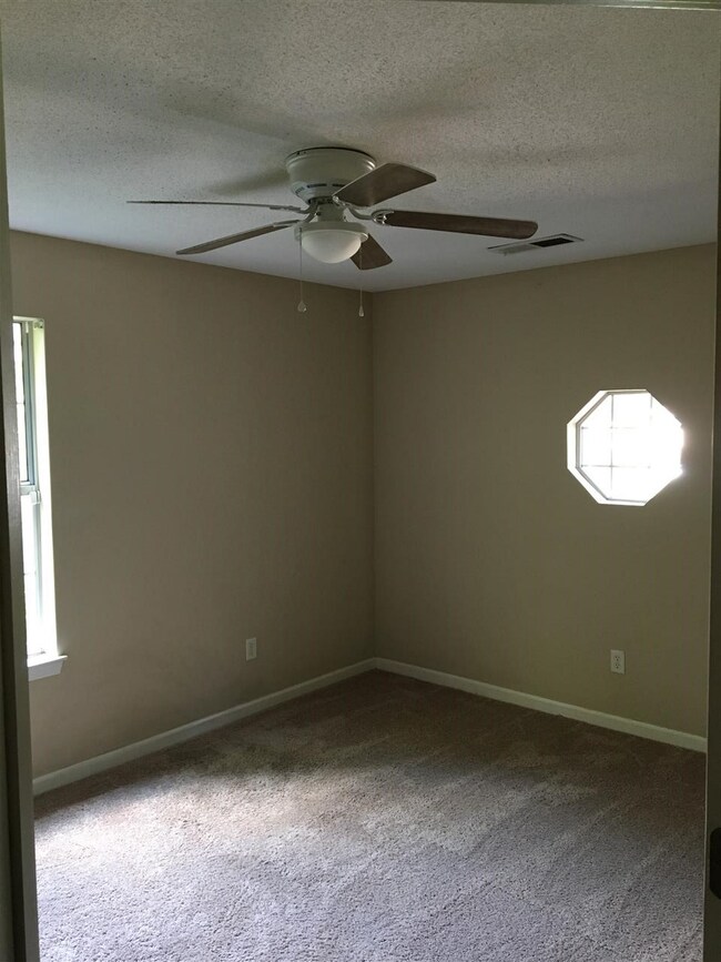 1208 Calebs Ridge Dr, Cordova, TN 38018 - photo 6