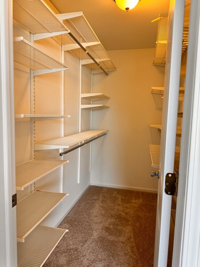 1617 Spaulding Rd unit 518, Bartlett, IL 60103 - photo 6