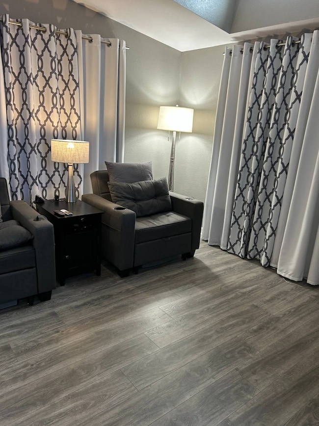 327 W Wilson St unit 28, Costa Mesa, CA 92627 - photo 4