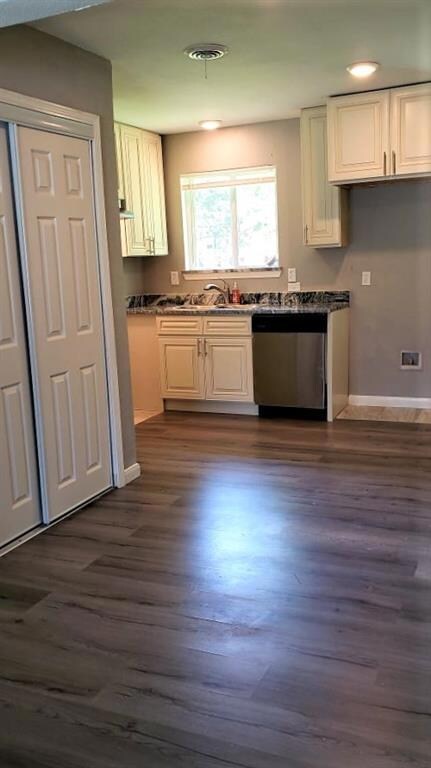 1220 Rusk Dr, Mesquite, TX 75149 - photo 4