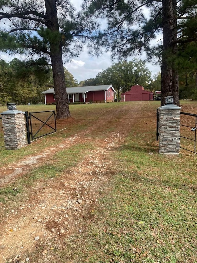 1430 U S 287, Crockett, TX 75835 - photo 2