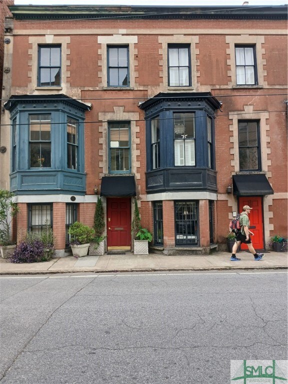 335 Whitaker St unit 1, Savannah, GA 31401 - photo 2