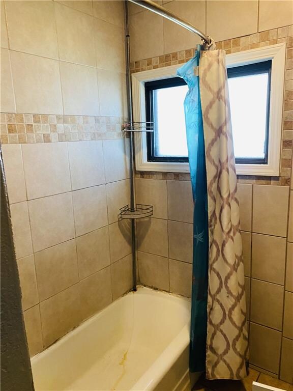 3809 13th St, Des Moines, IA 50313 - photo 5