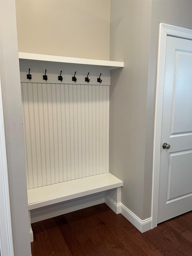 110 Gateway Dr unit B, Chesterfield, NH 03443 - photo 2