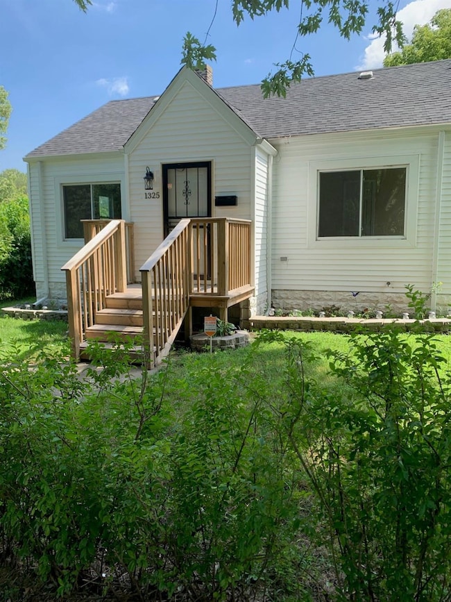 1325 Taney Place, Gary, IN 46404 - photo 5