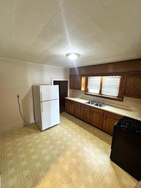 226 E Oak St, Covington, VA 24426 - photo 5