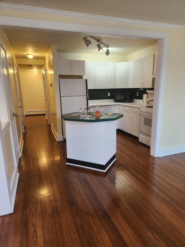 96 Portland Ave, Redding, CT 06896 - photo 2