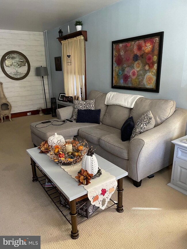 5 W Broad St, Reading, PA 19607 - photo 5