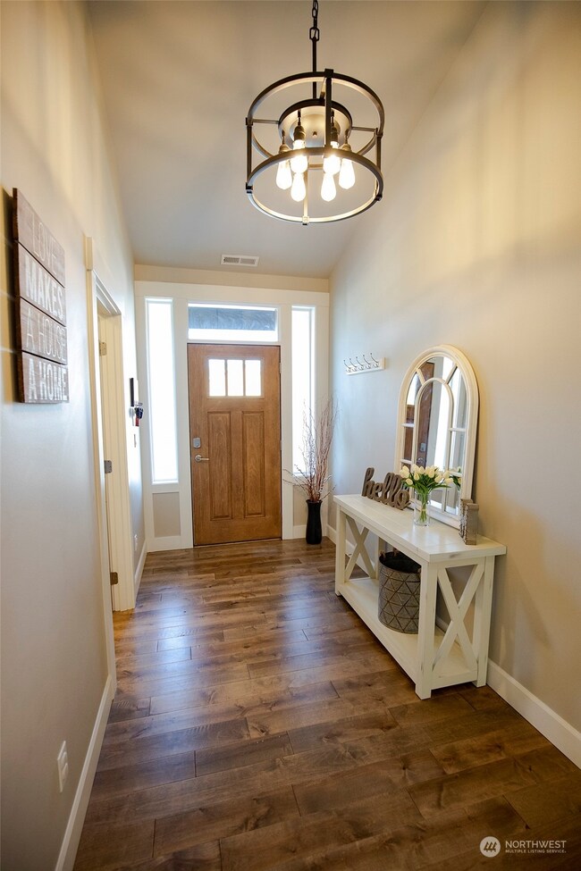 1706 Brambling Brae Ln, Wenatchee, WA 98801 - photo 4