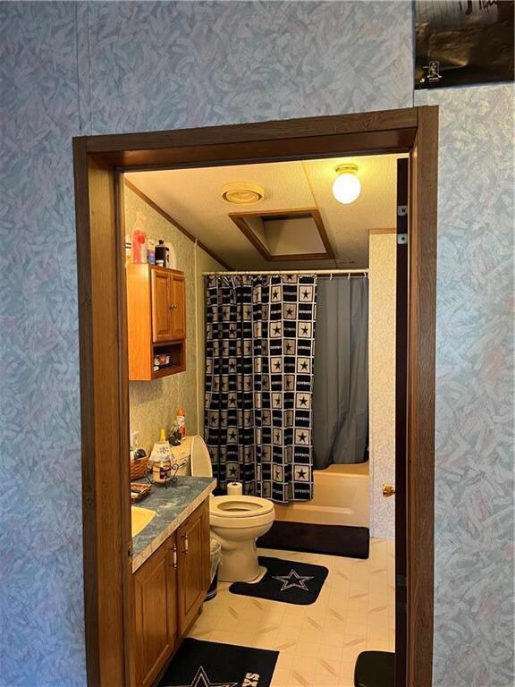 51 Mountain Scene Dr, Hereford, PA 18056 - photo 3