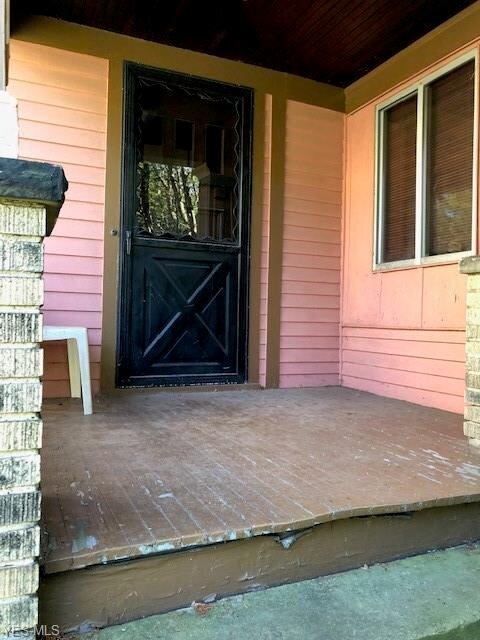 3414 Beechwood Ave, Cleveland, OH 44118 - photo 3