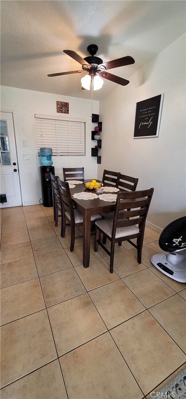 15067 Rosemary Dr, Fontana, CA 92335 - photo 7