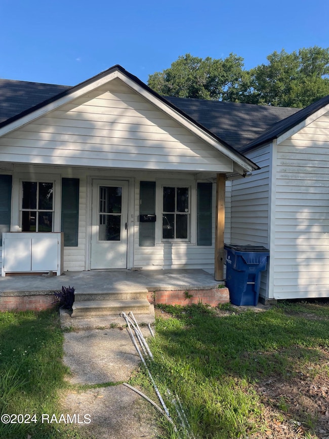 604 N Lejeune Ave, Kaplan, LA 70548 - photo 3