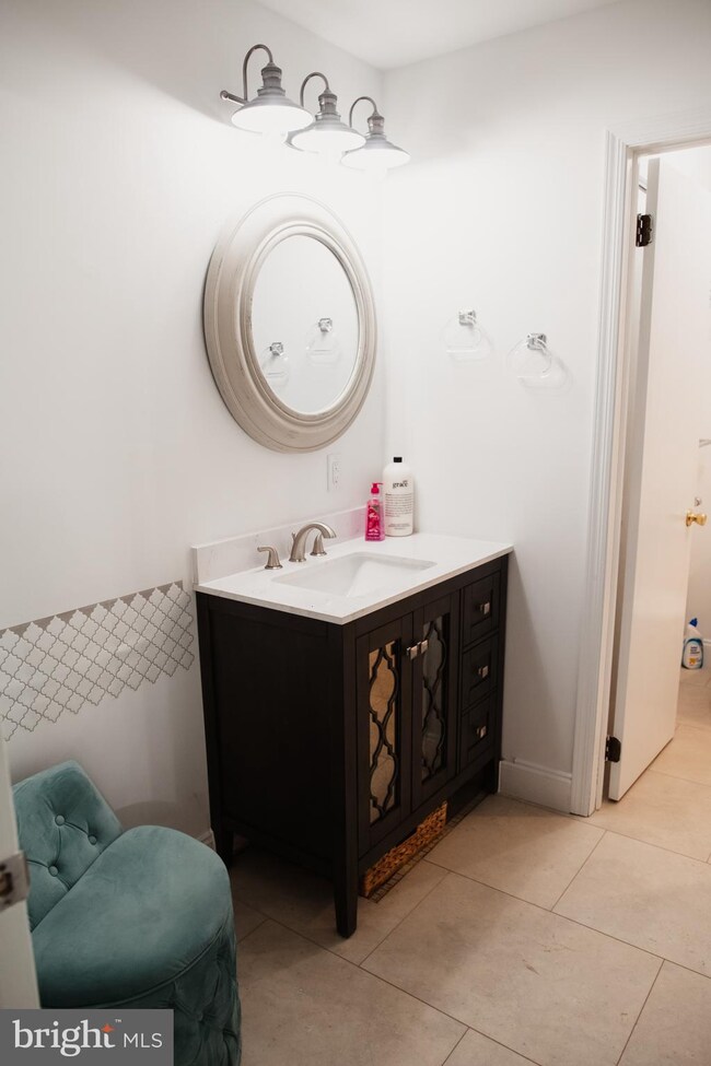 303 Dawson St unit 202, Moorestown, NJ 08057 - photo 6