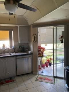 3755 Via Poinciana unit 2030, Lake Worth, FL 33467 - photo 5