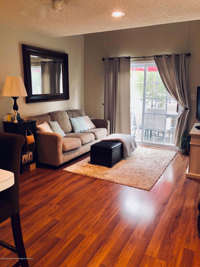 28 Phoenix Ct, Tinton Falls, NJ 07712 - photo 2