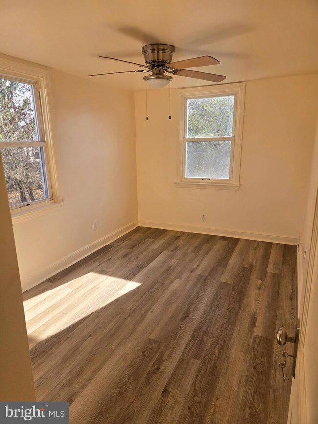 1000 Springfield Rd, Darby, PA 19023 - photo 6