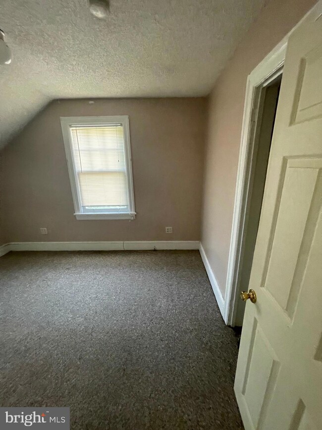 120 Elm Ave, Ardmore, PA 19003 - photo 3