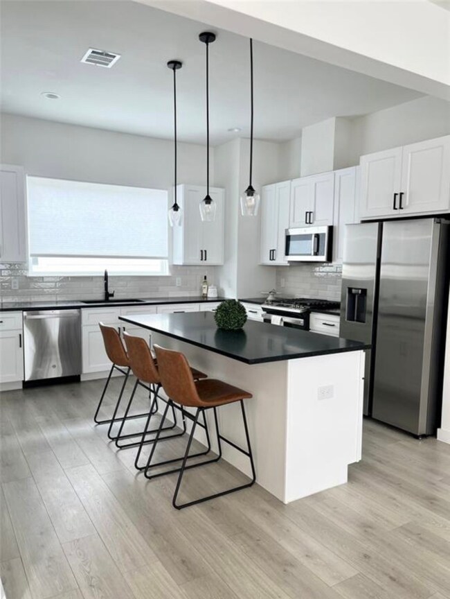 3403 Daphne St unit B, Houston, TX 77021 - photo 6