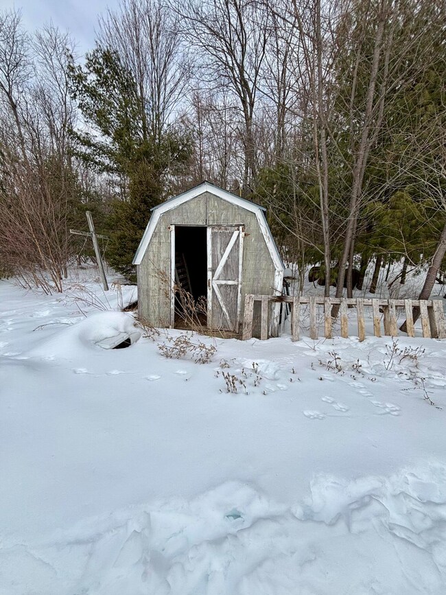 521 Millvale Rd, Bucksport, ME 04416 - photo 6