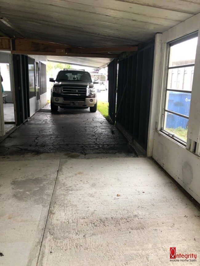 5757 66th St N unit 113, Saint Petersburg, FL 33709 - photo 4