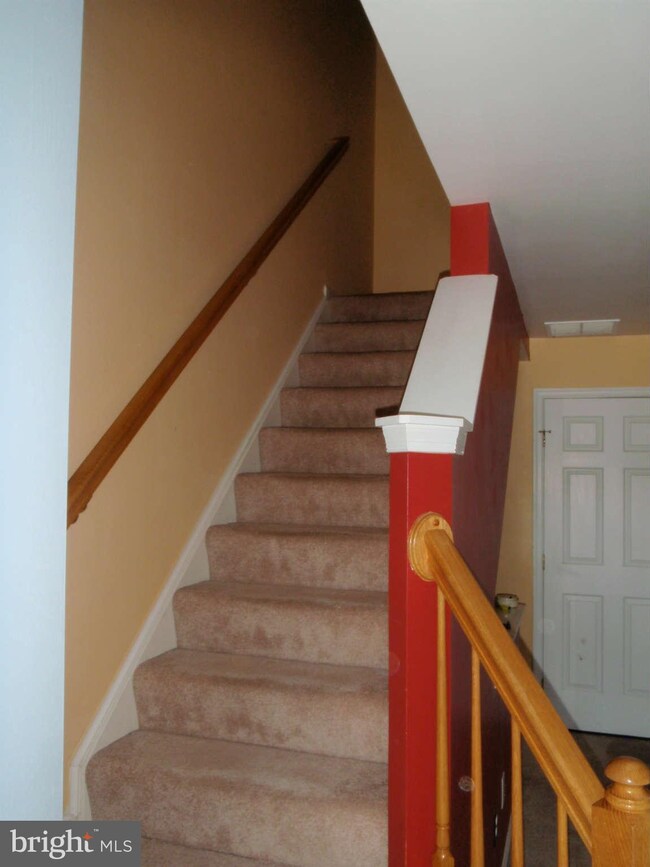 1790 Tiger Lily Cir unit 92, Woodbridge, VA 22192 - photo 7