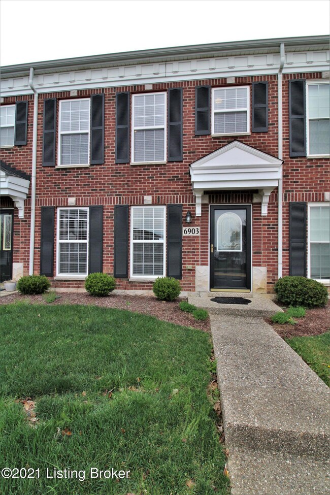 6903 Arbor Creek Dr unit 53, Louisville, KY 40228 - photo 3
