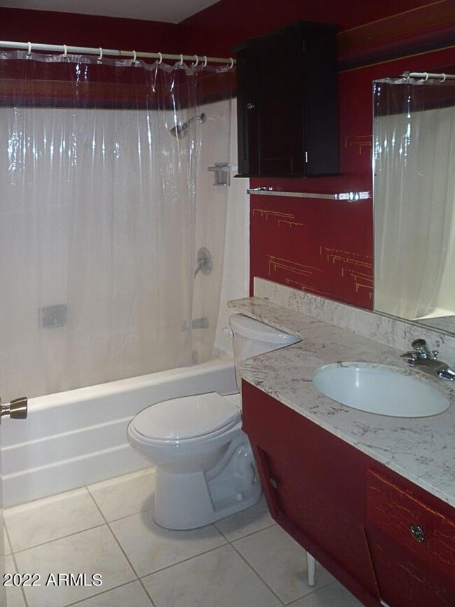 10418N106thAve_Bth-2