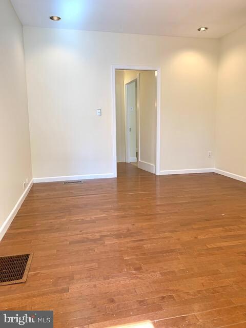 124 Dey St unit B, Hightstown, NJ 08520 - photo 5