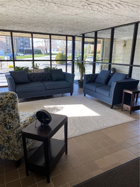 175 Hoffman Ave unit 107, Cranston, RI 02920 - photo 3