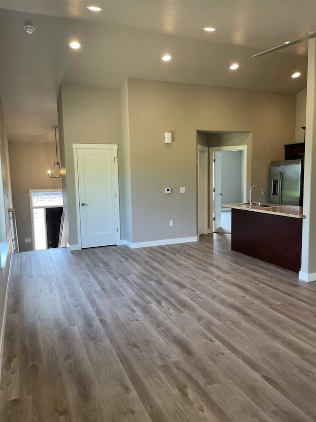 3155 Lampe Ln unit C, Coralville, IA 52317 - photo 5