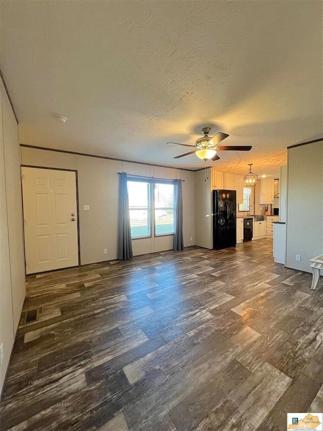 2077 & 2079 Millerfield Rd, Russell Springs, KY 42642 - photo 2