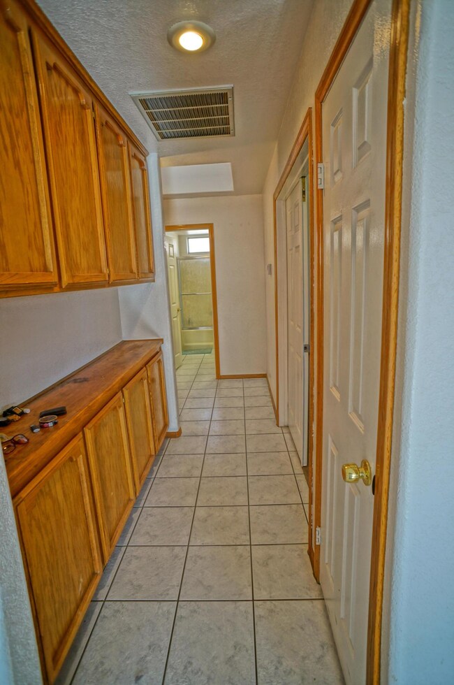 4080 Aviation Way, Rosamond, CA 93560 - photo 7