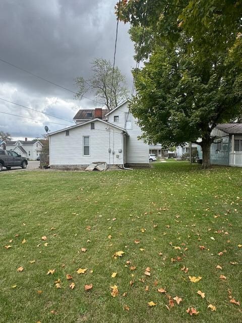 702 W Franklin St unit 702 1/2, Kenton, OH 43326 - photo 3