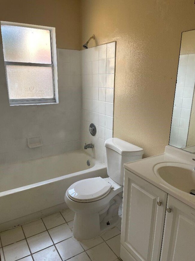 unlisted-address, Tamarac, FL 33319 - photo 3