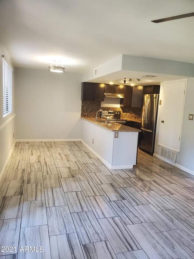 18811 N 19th Ave unit 2011, Phoenix, AZ 85027 - photo 3