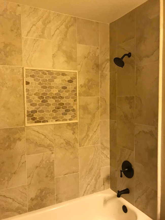 BATH4