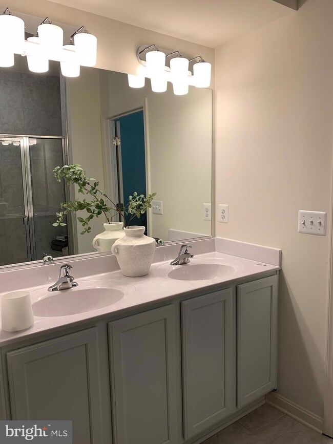 520 Arrowgrass Ln, New Castle, DE 19720 - photo 5