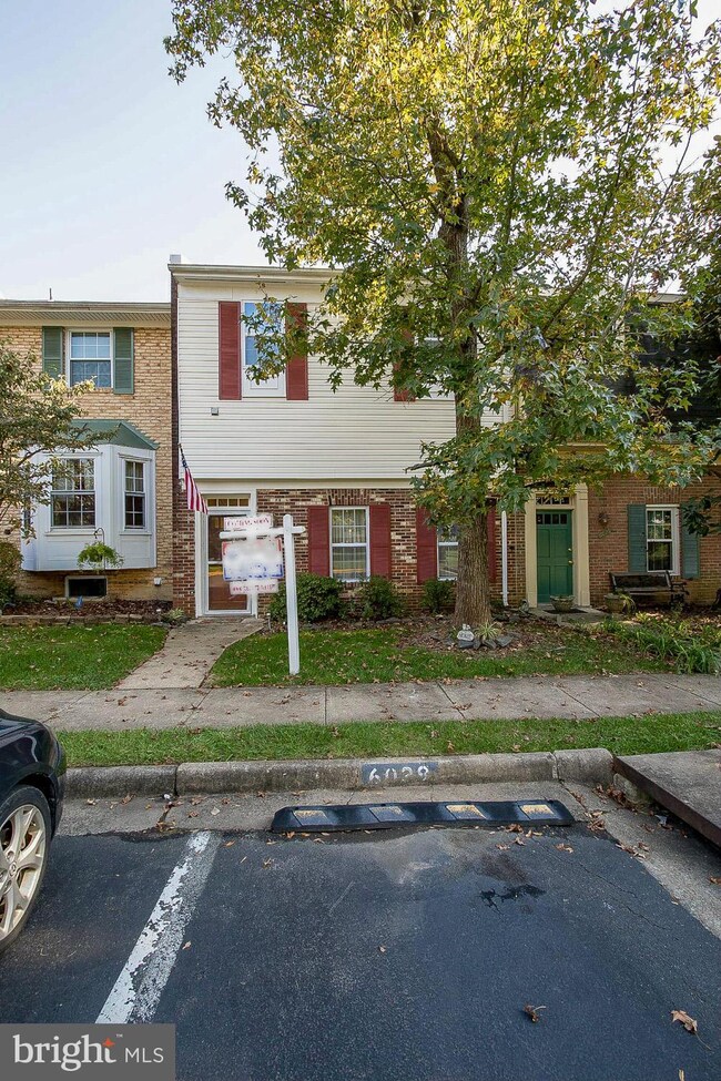 6031 Ticonderoga Ct, Burke, VA 22015 - photo 3