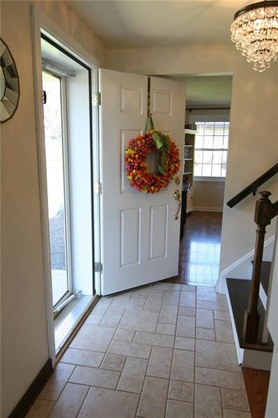 Setting a stylish, comfortable tone of 