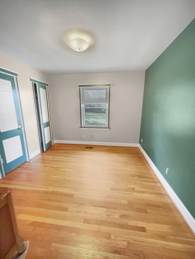 5361 Trousdale Dr, Nashville, TN 37220 - photo 5