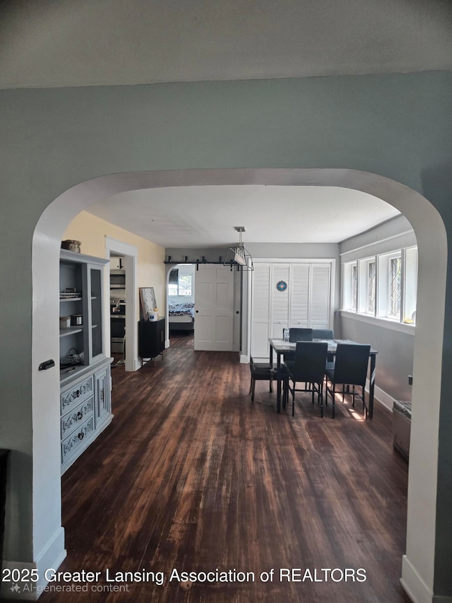 412 N Hickory St, Owosso, MI 48867 - photo 3